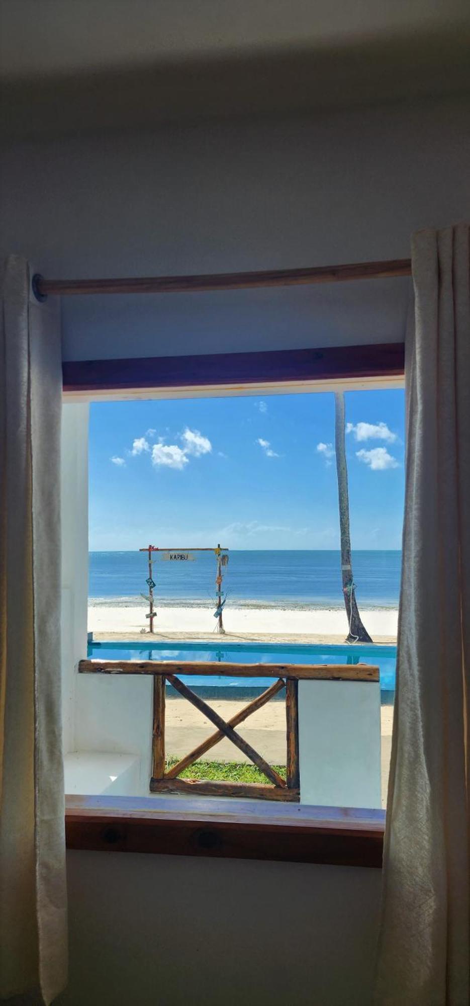 Nautilus Boutique Hotel 우로아 외부 사진